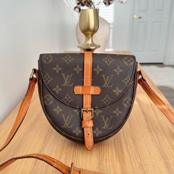 ✅AUTHENTIC✅LOUIS VUITTON CHANTILLY PM CROSSBODY BAG - Picture 1 of 15
